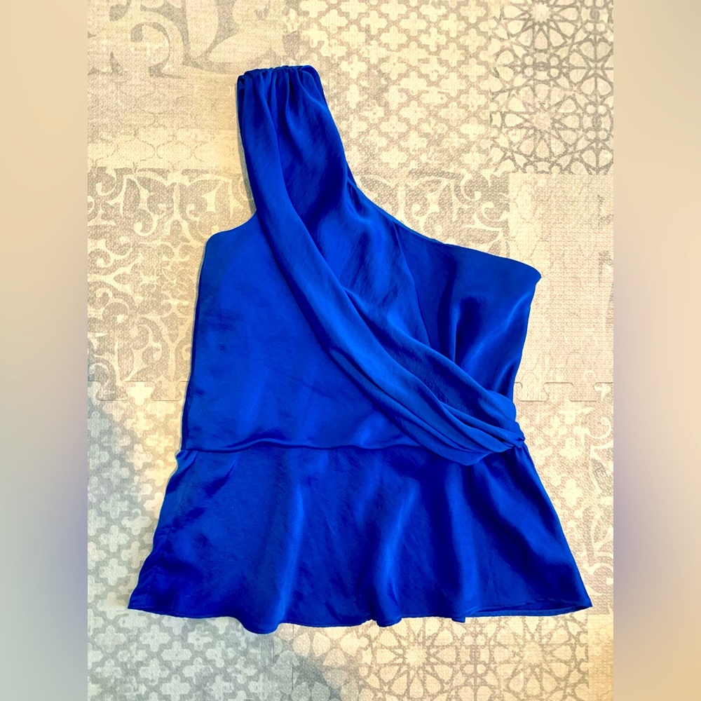 Adolfo Dominguez one shoulder blue top